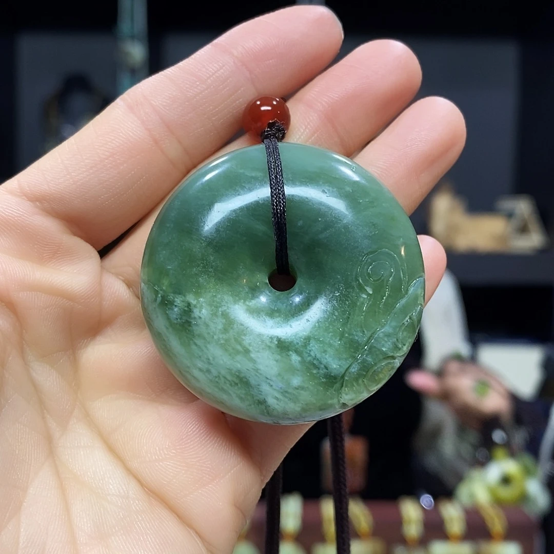 岫玉挂件吊坠未镶嵌