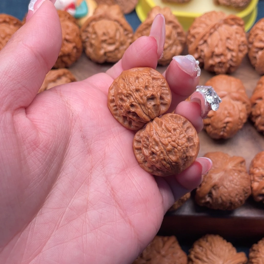 文玩核桃把件全品，平谷金豆27手捻