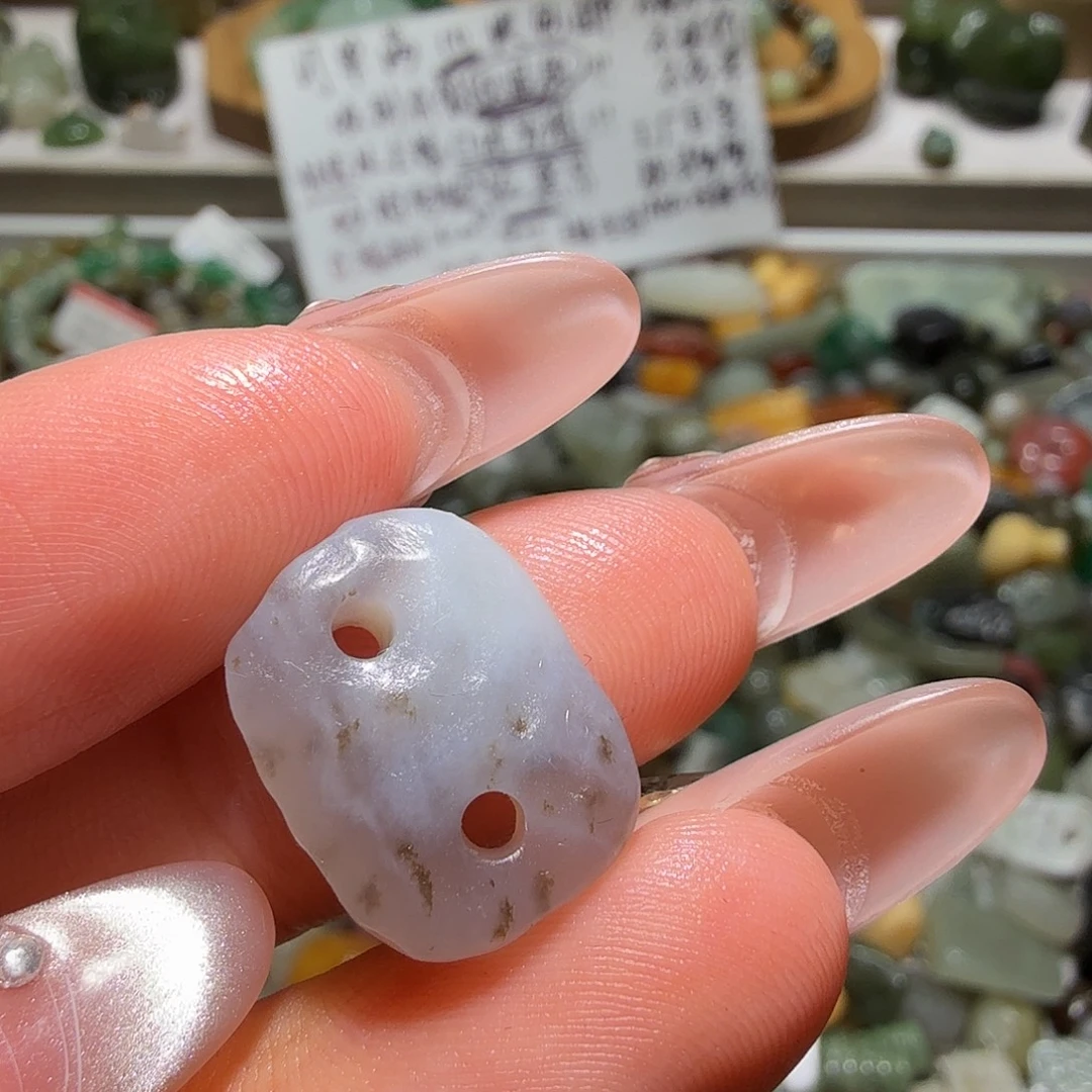 和田玉未镶嵌珠宝奇石