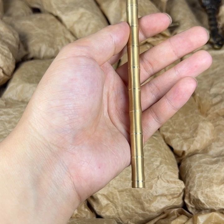 创意设计铜器摆件