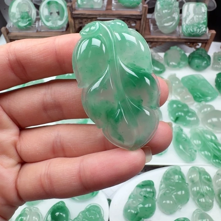 石英质玉未镶嵌颈饰用****9