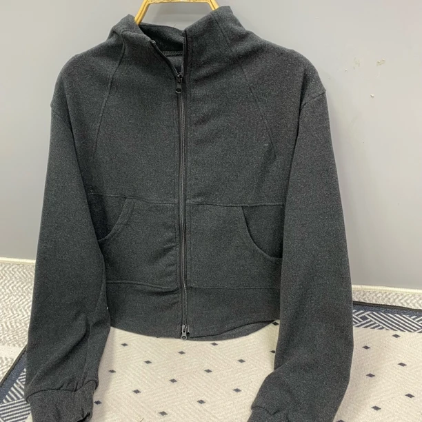 6326#新款女装时尚上衣