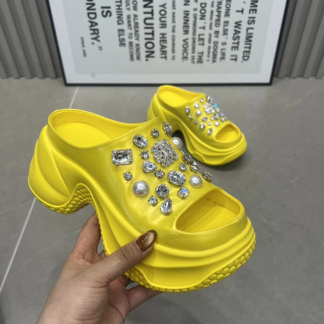 主播推荐2025年（珠珠相恋）117-3时尚包头拖鞋增高厚底潮流半拖鞋