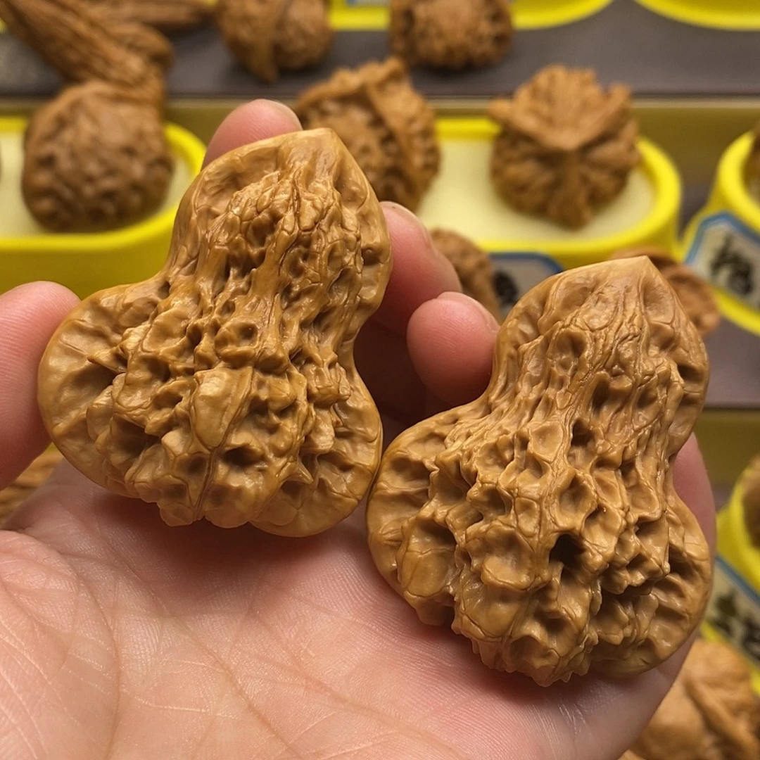 文玩核桃吊坠宝葫芦