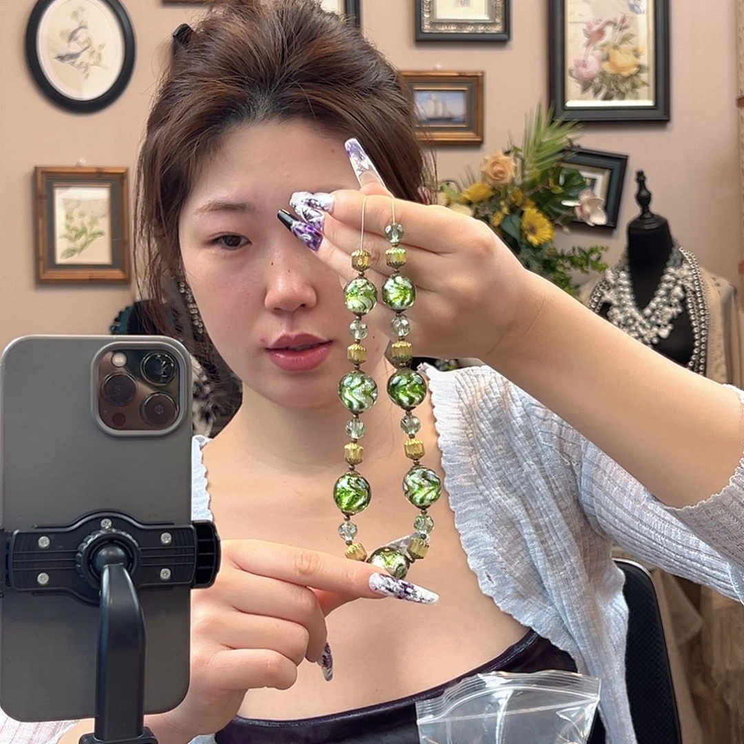 M***.玻璃颈饰编号381 项链