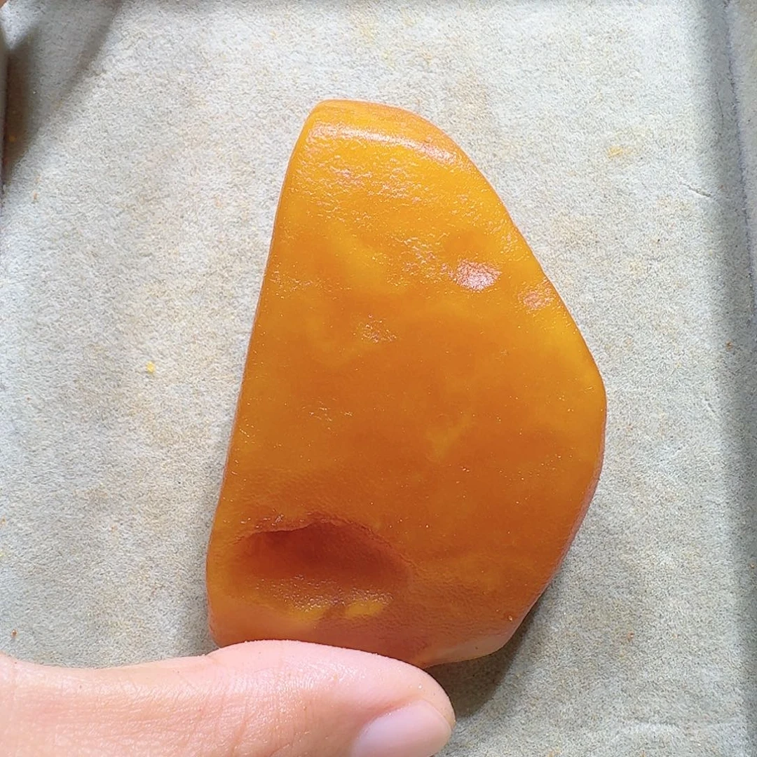 定制琥珀未镶嵌定制