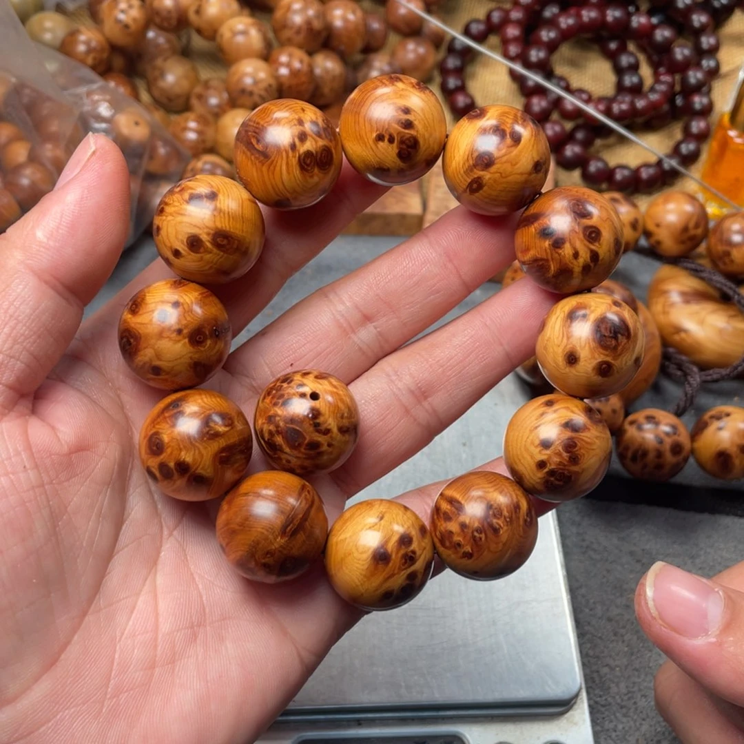 1***珠无事牌柏木（崖柏）2.0太行陈化黑油瘤疤