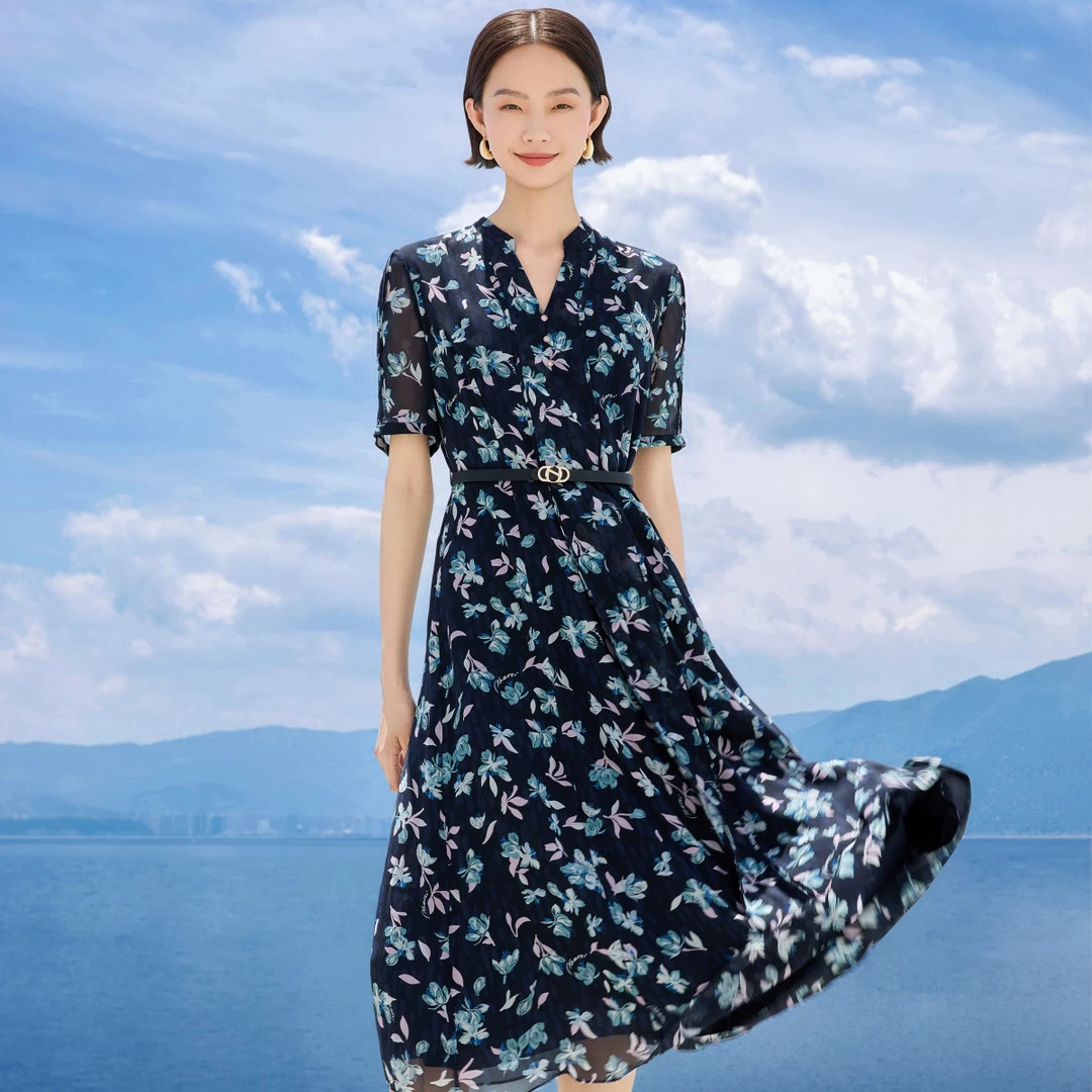 【岚岚专属】娜尔思【松弛假日】气质V领短袖碎花夏季新款系带裙