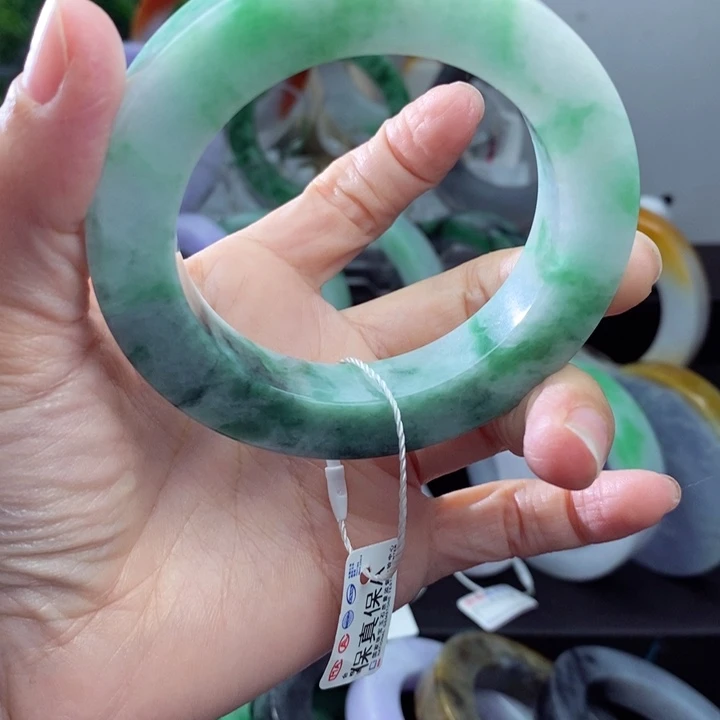 未镶嵌天然翡翠A货定制翡翠