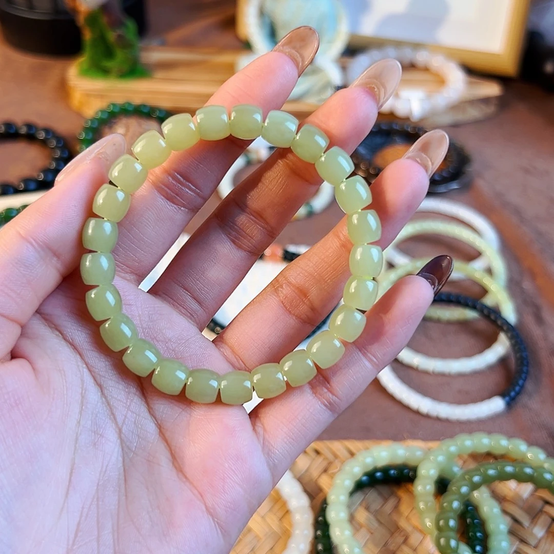 *****和田玉未镶嵌手串