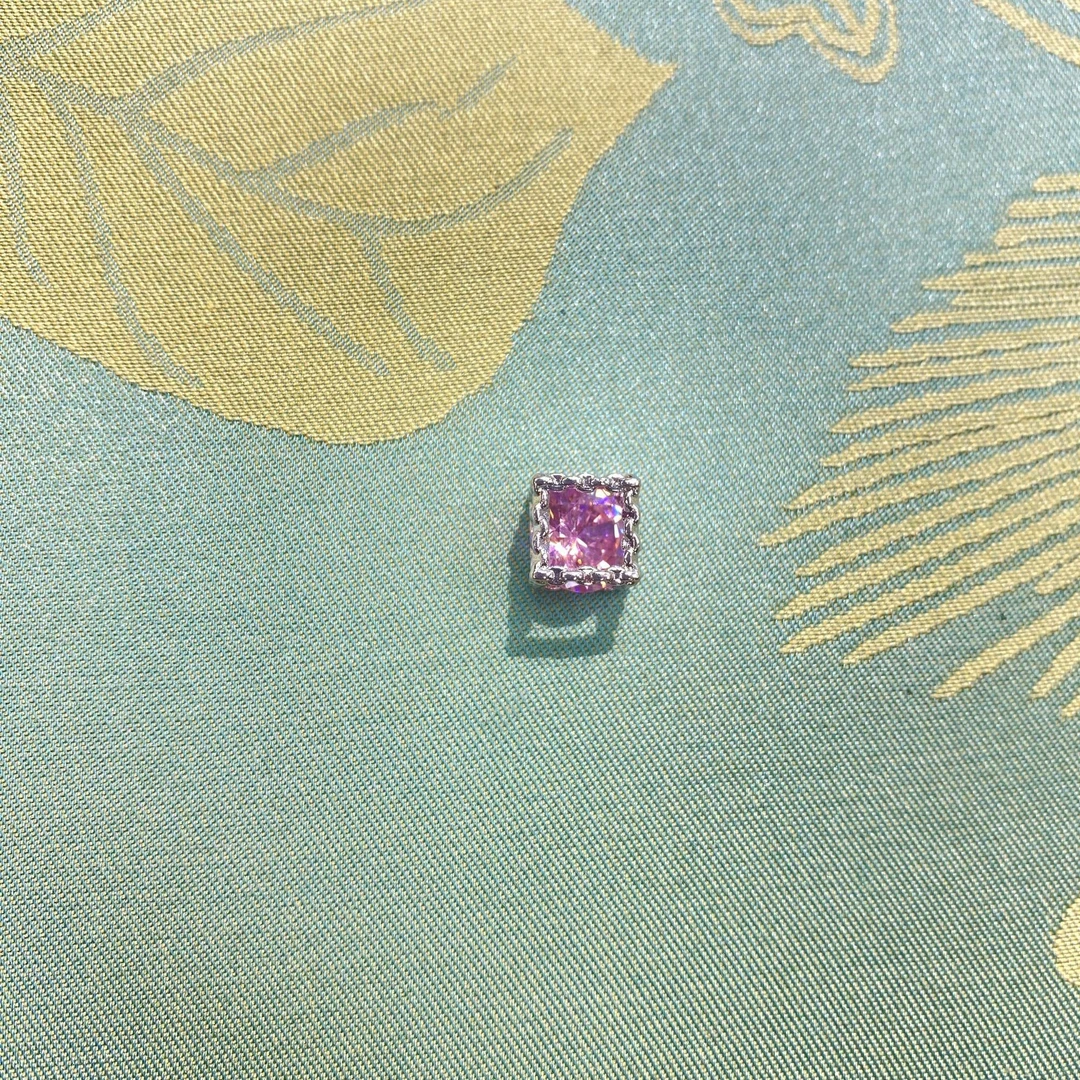 《天利贸易》时尚女士百搭精美吊坠b14