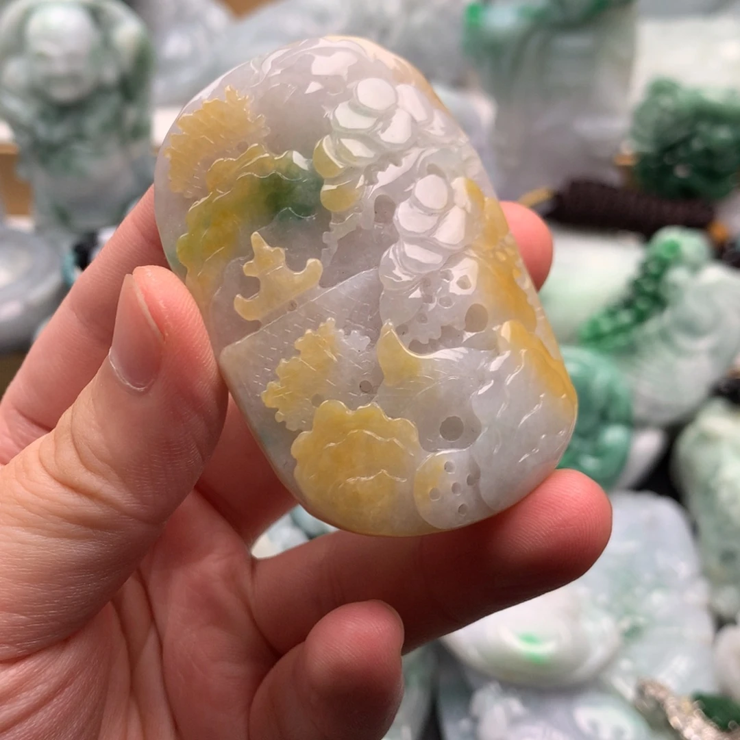 吊坠(不含链)未镶嵌翡翠