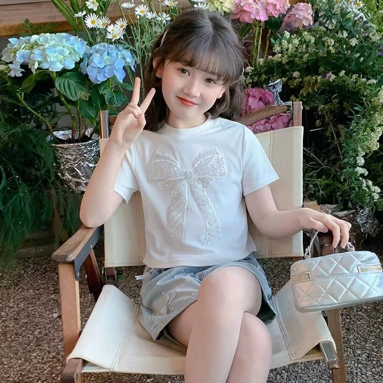 甜美女孩~女童夏季新款百搭亮晶晶蝴蝶结百搭短袖8509