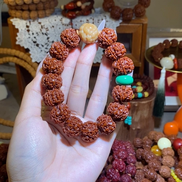 金刚菩提手串196玉华貔貅绿扣