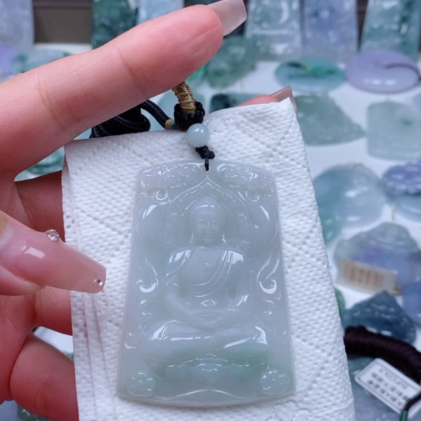 【闪购商品】颈饰未镶嵌翡翠小****腻