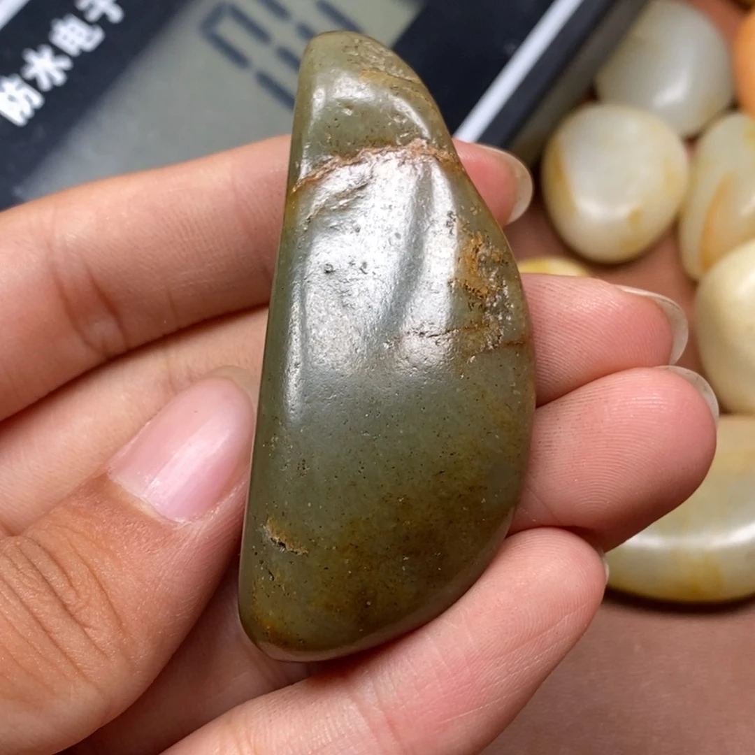 和田玉（糖玉）未镶嵌挂件