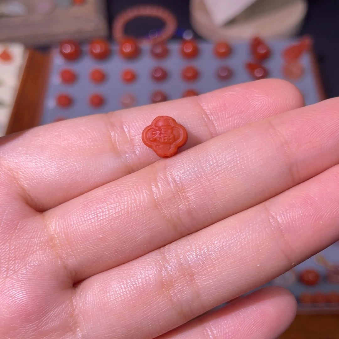 南红玛瑙财福双收小牌子未镶嵌