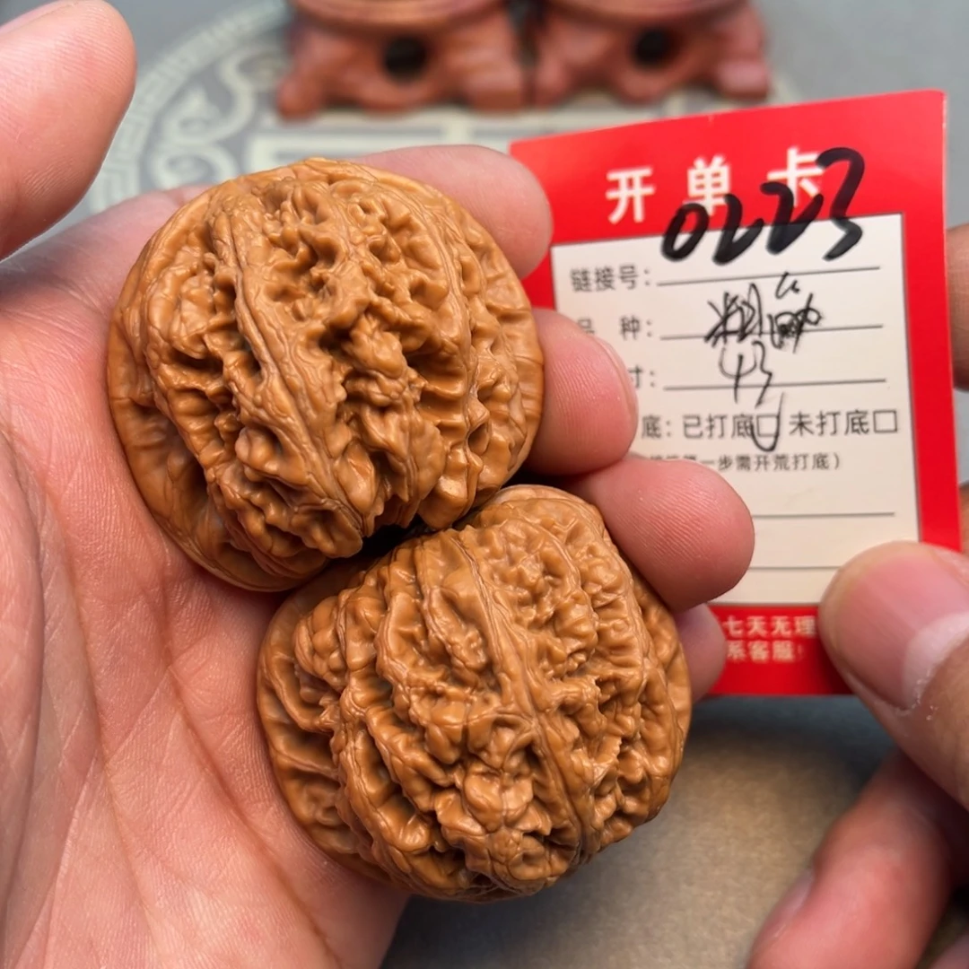 文玩核桃吊坠文玩