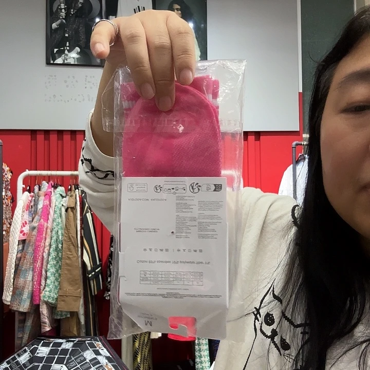 飞的飞哈哈哈你奶奶
