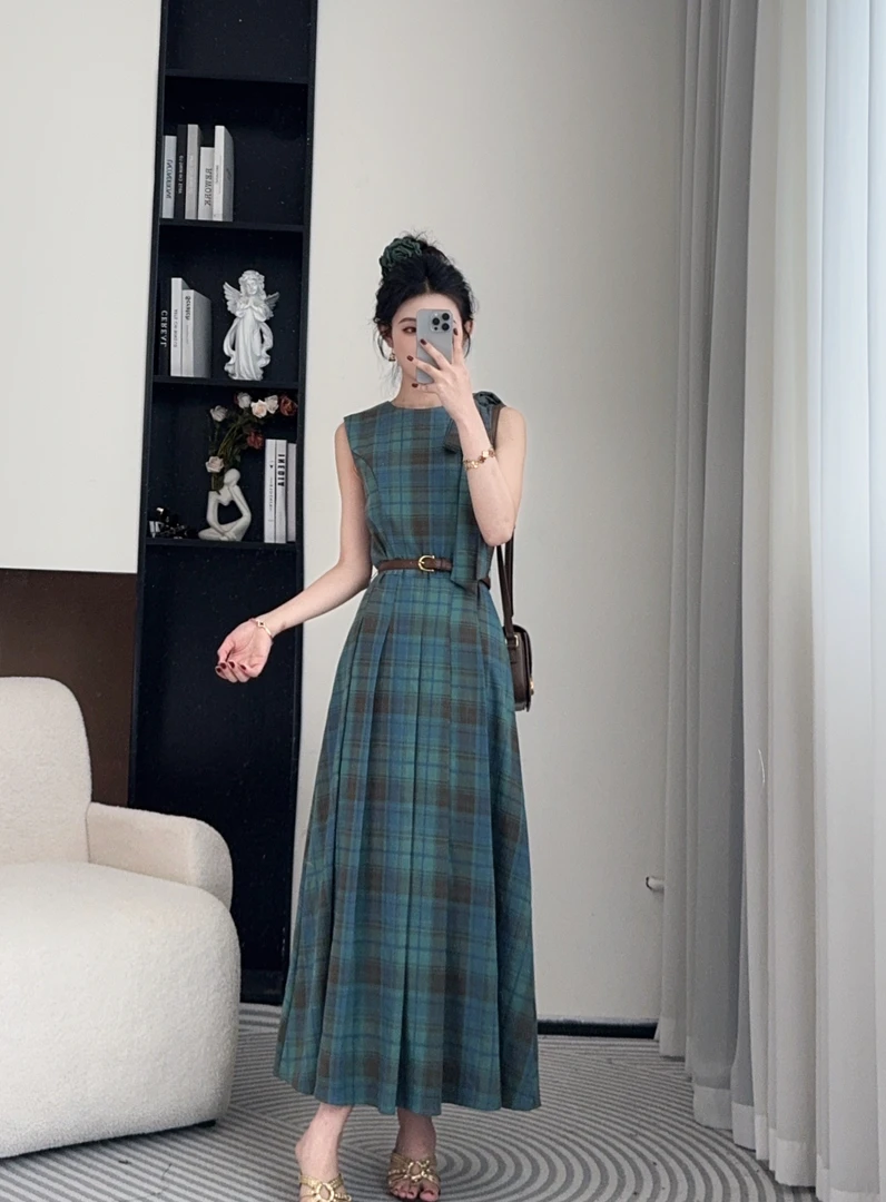 小八定制25夏新法式复古高腰格子洋气衣服女显瘦连衣裙 00040 LSC