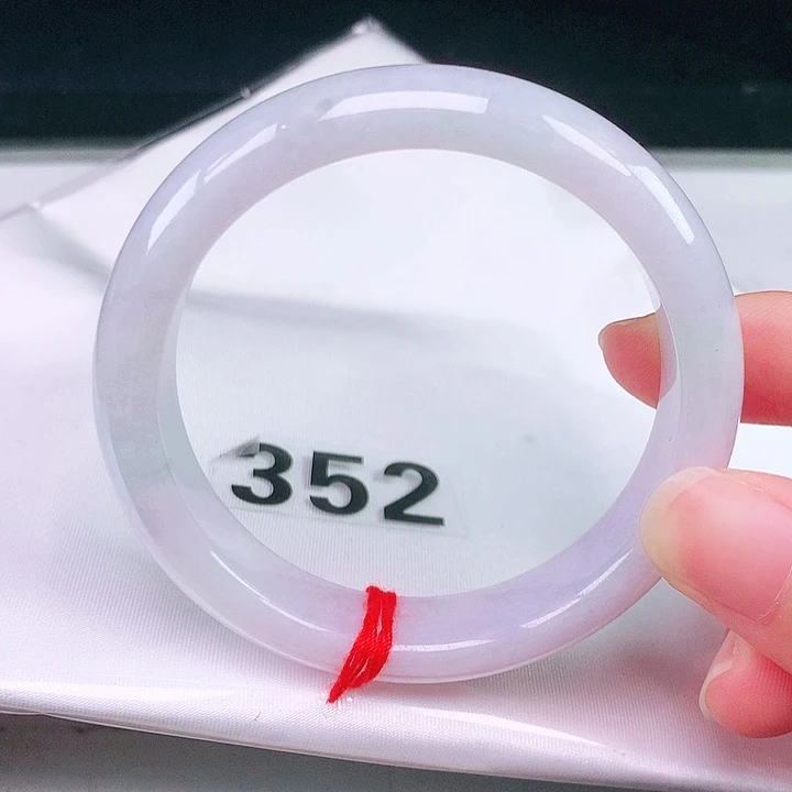 翡翠未镶嵌手镯（圆镯）53