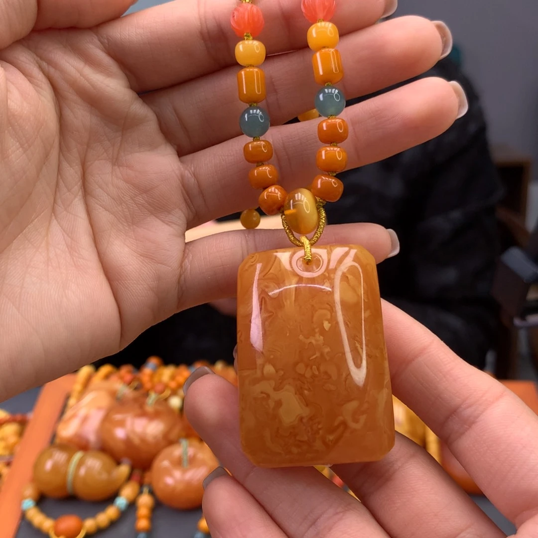 蜜蜡颈饰未镶嵌天然