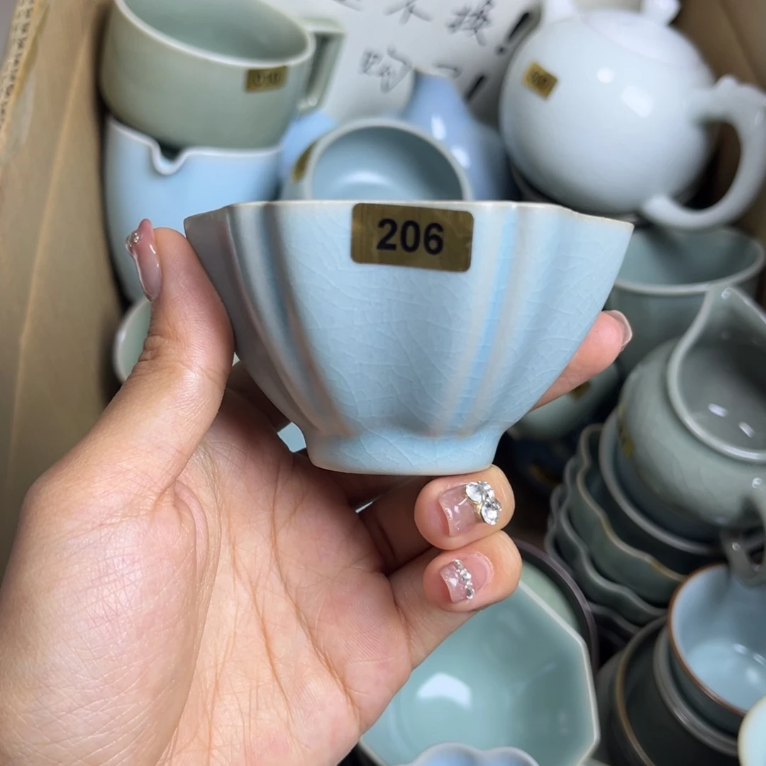 摆件有***福206哈哈哈哈哈哈哈