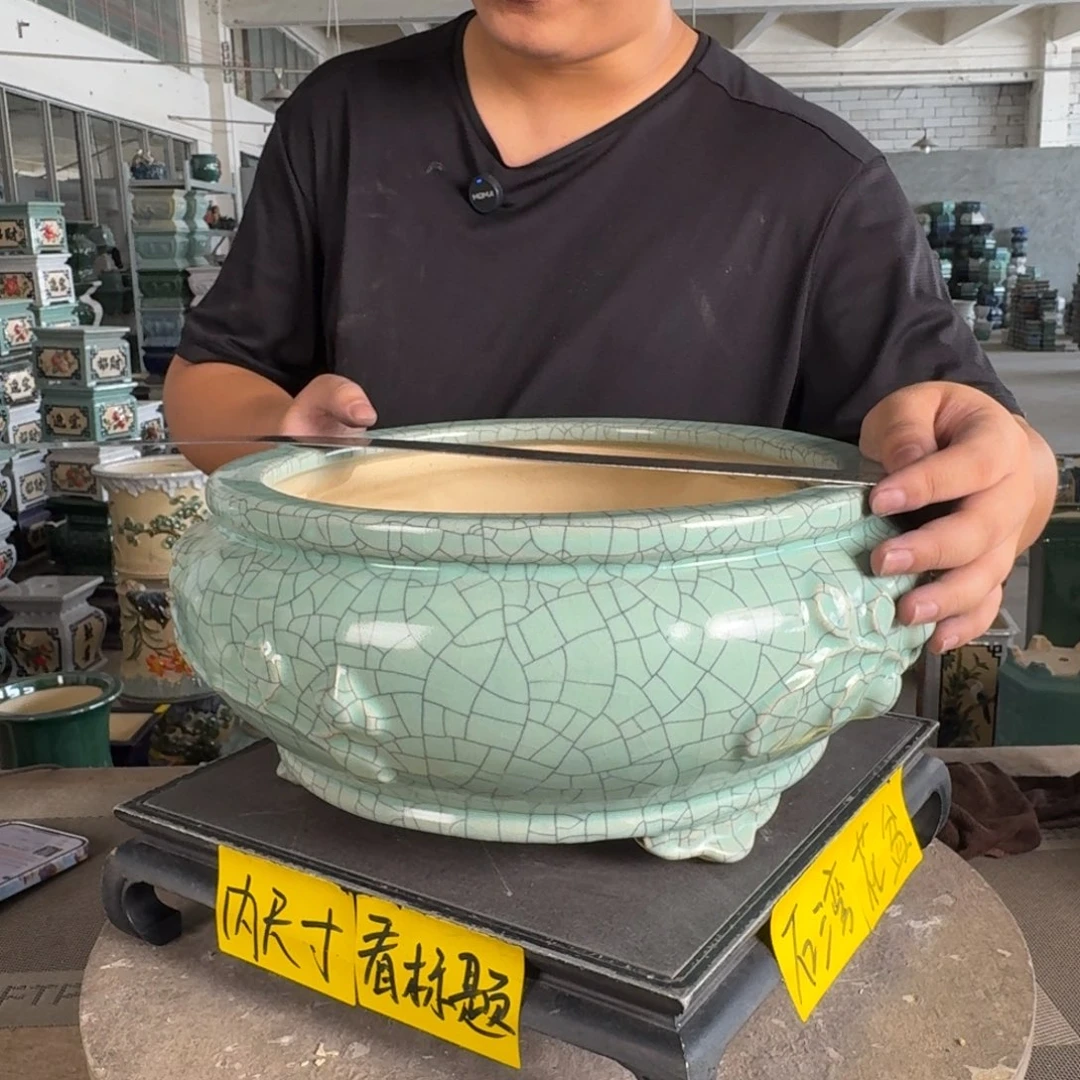 一风堂石湾花盆。微瑕，缩釉内口26*12