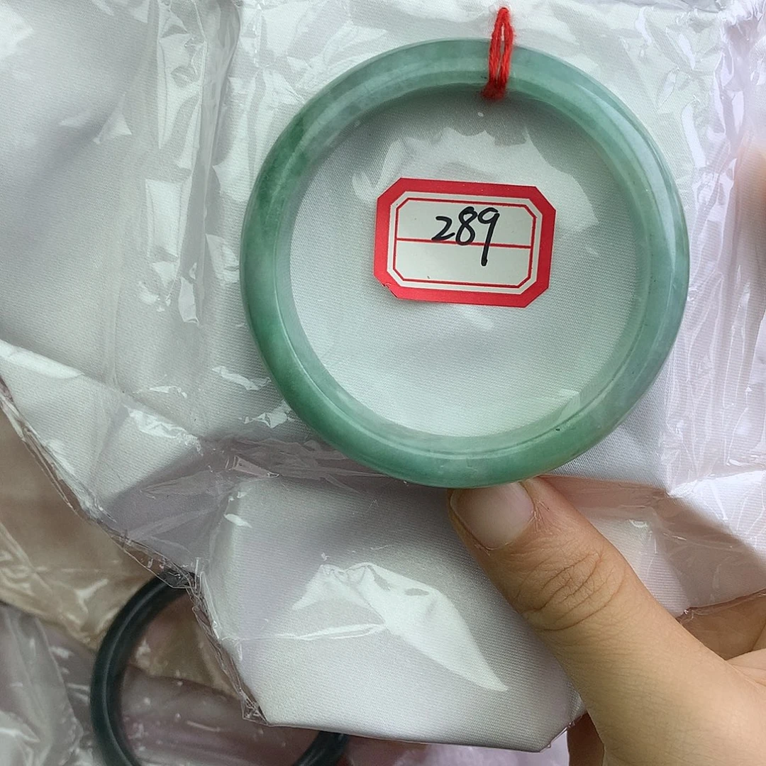 西***亮翡翠未镶嵌手镯289