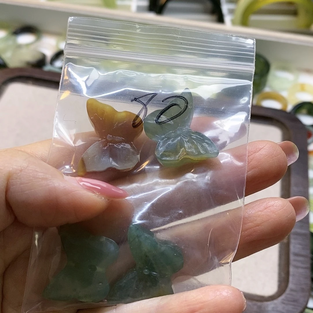 蛇纹石玉未镶嵌手镯王*顺