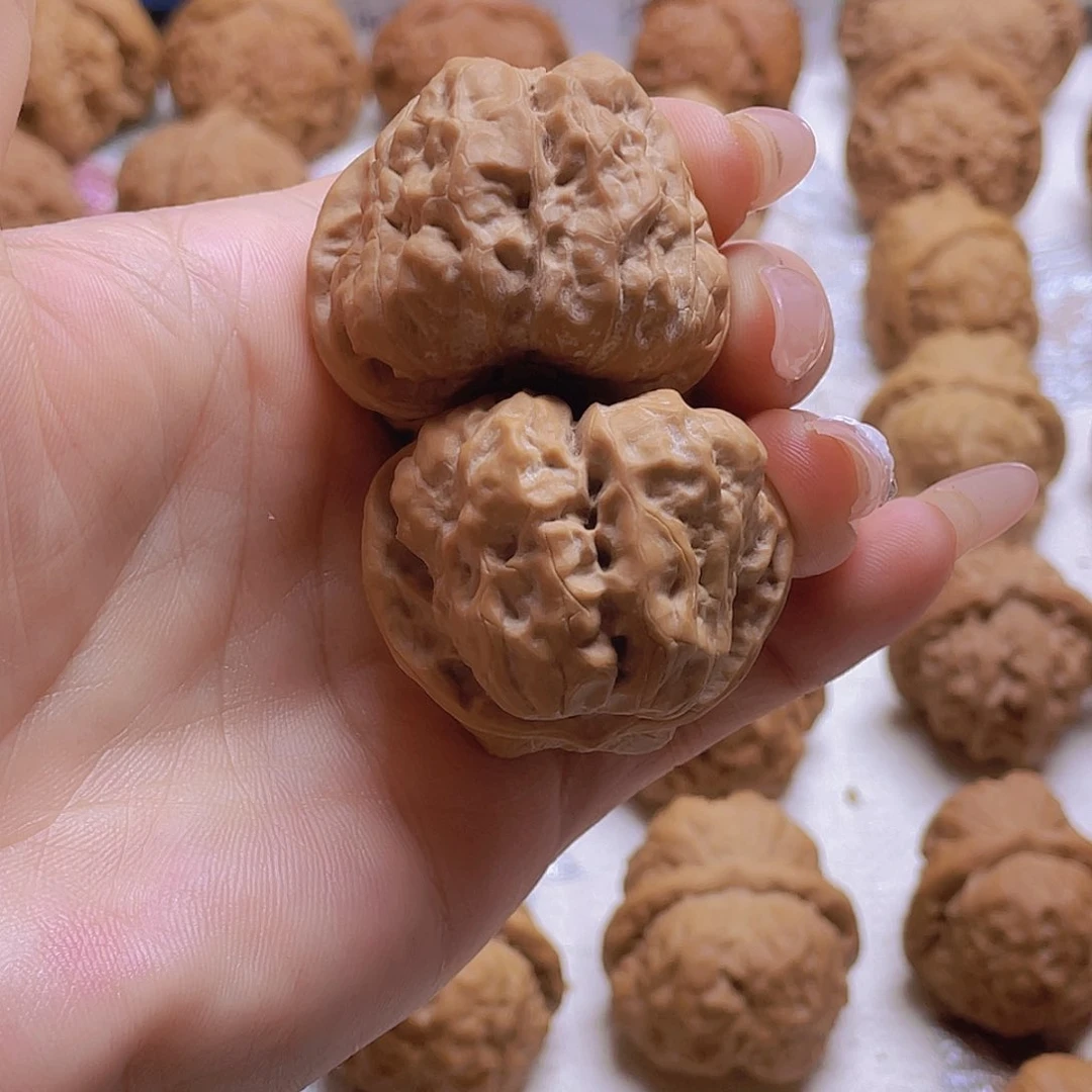 文玩核桃吊坠蛤蟆