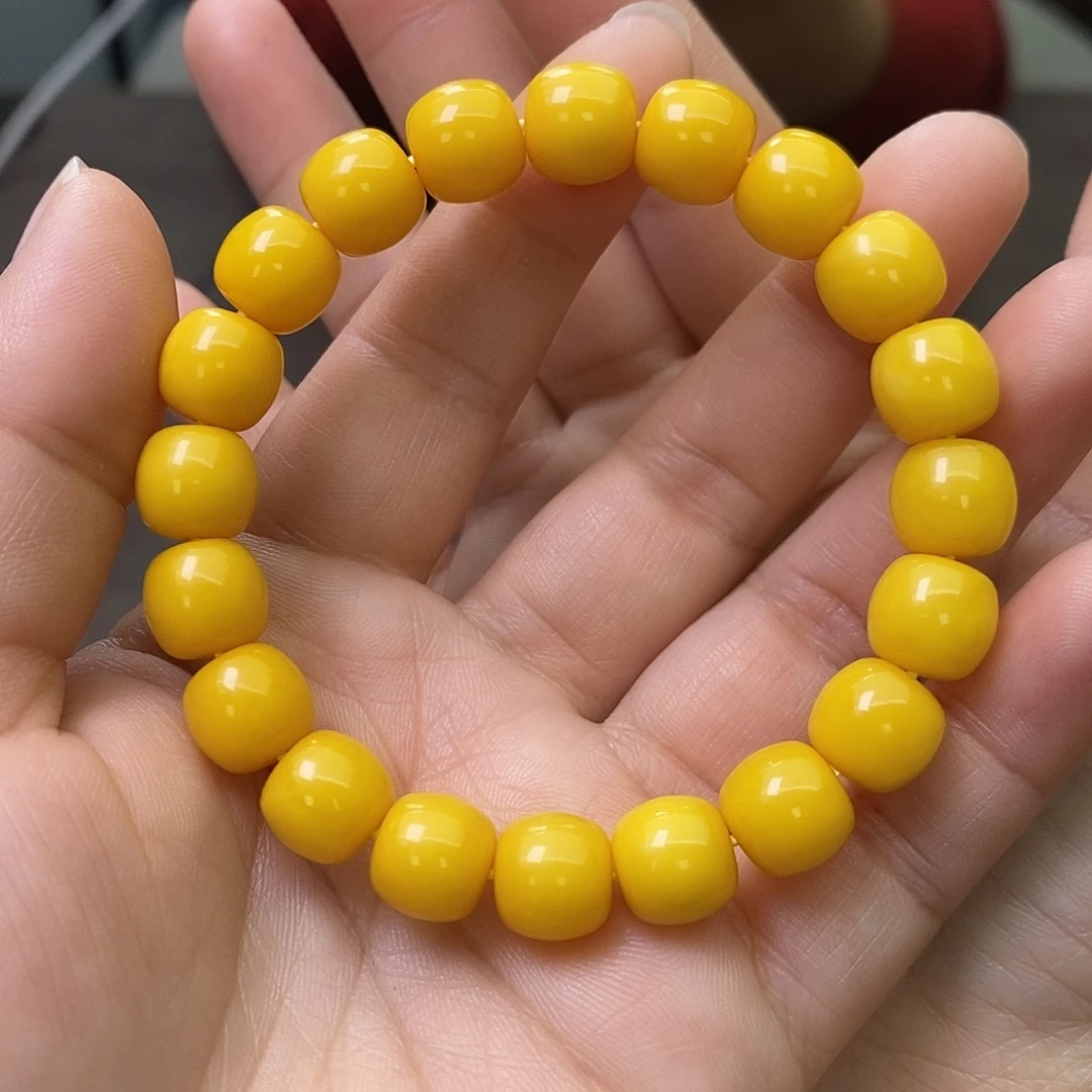 蜜蜡未镶嵌珠宝奇石