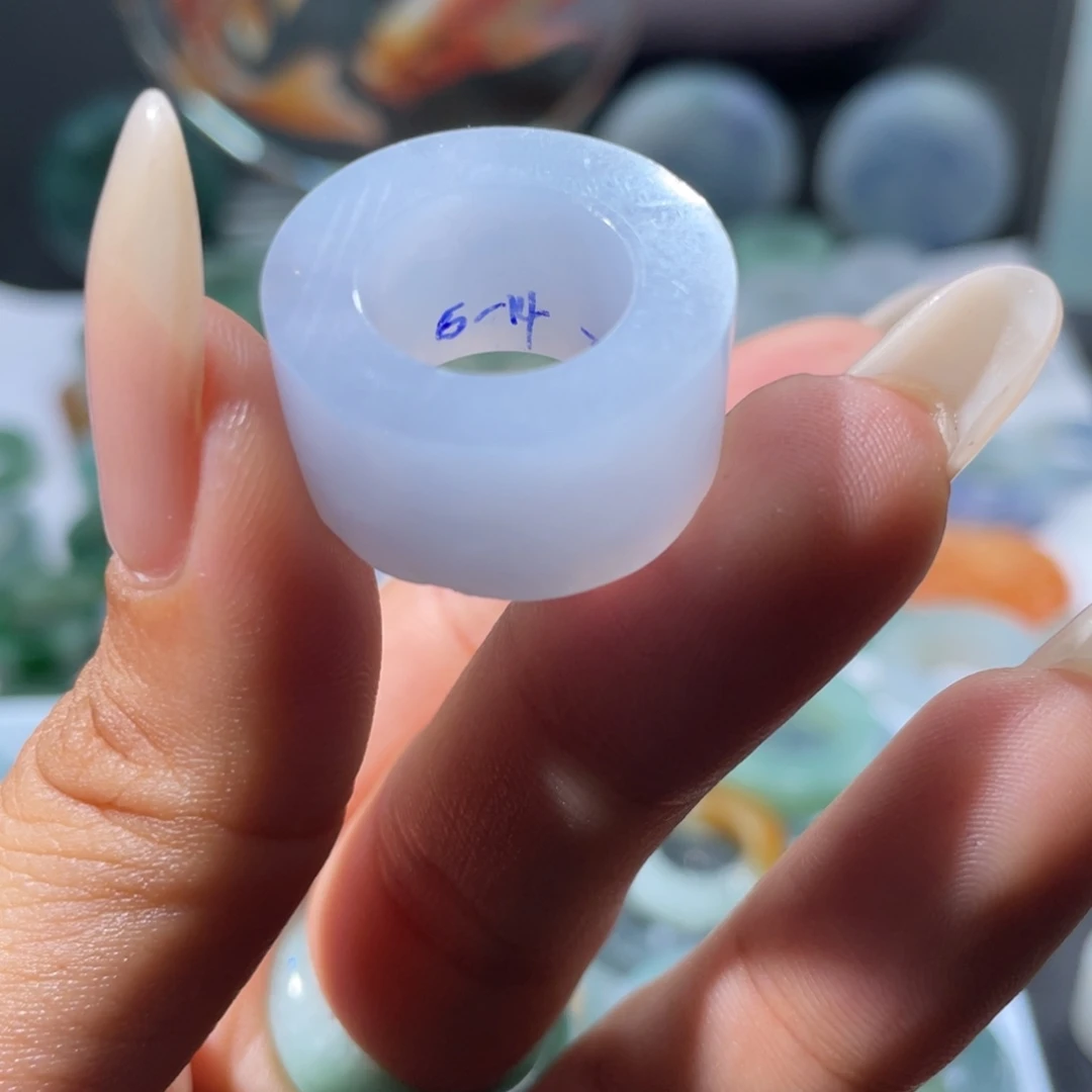 定制翡翠未镶嵌天然翡翠