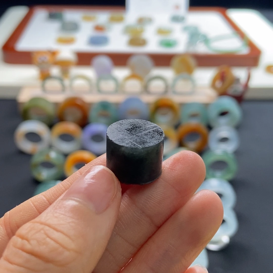 定制翡翠未镶嵌定制