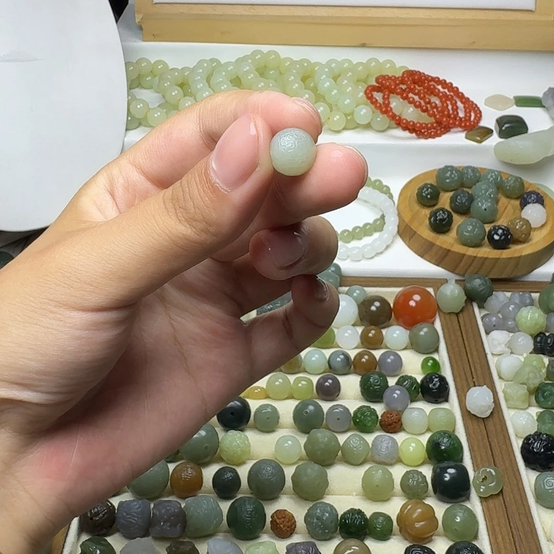 宁***滥和田玉未镶嵌珠宝半成品和田玉晴水回纹珠10-11之间