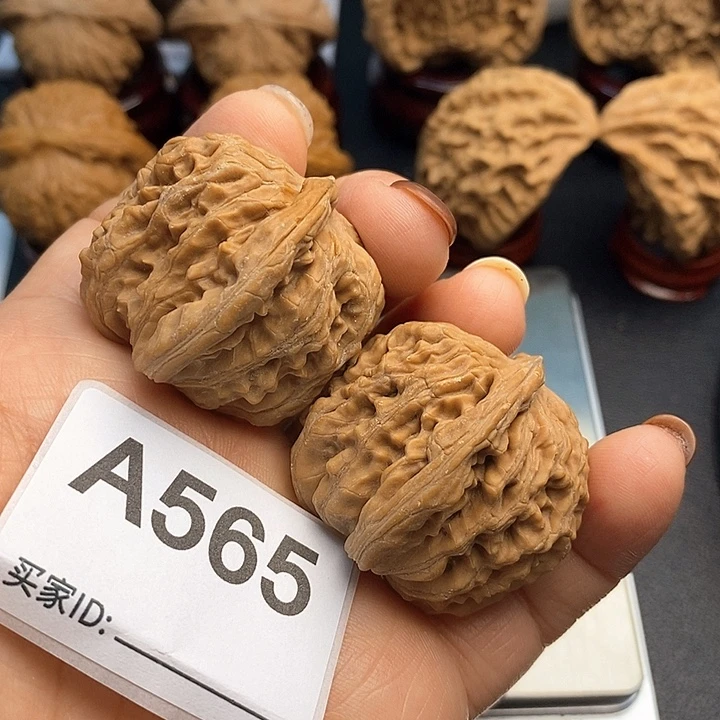 吊坠文玩核桃楼3.7