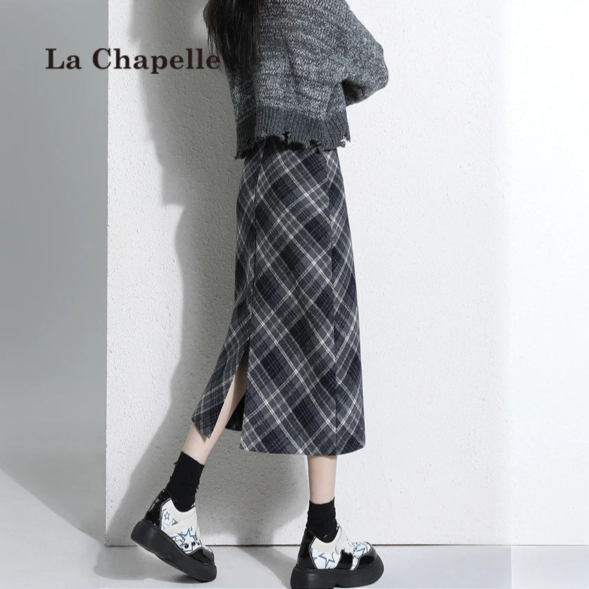 拉夏贝尔格子半身裙女2025秋冬小个子高腰显瘦后开叉a字包臀裙子