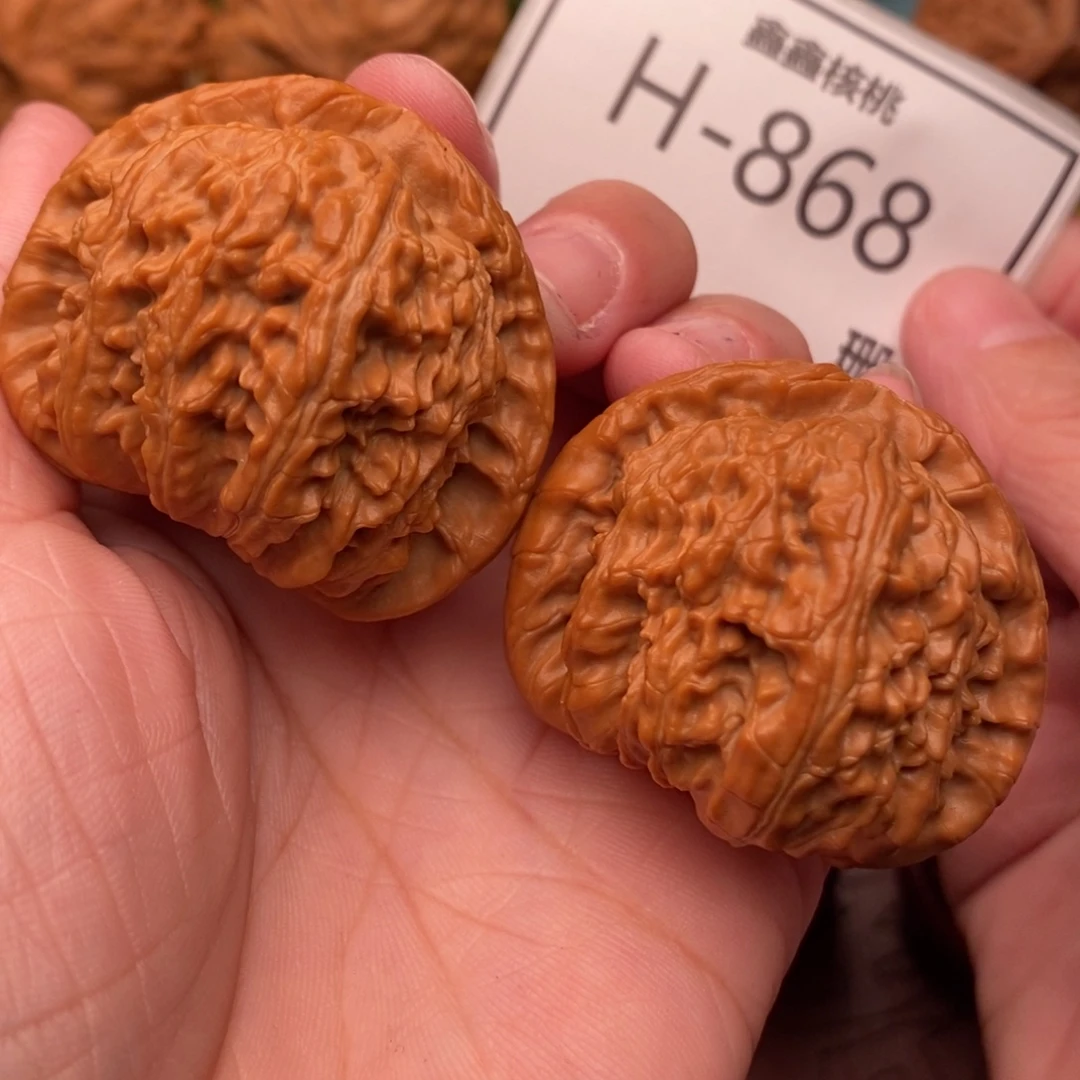 桃核把件闷白42….