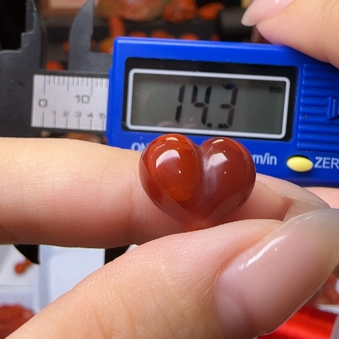 吊坠(不含链)未镶嵌南红玛瑙