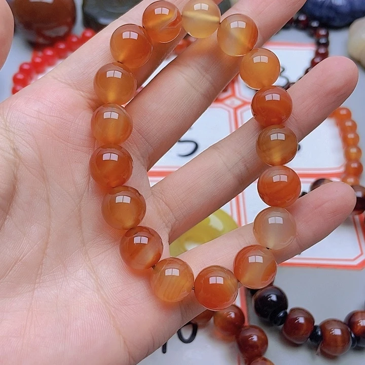 【闪购商品】未镶嵌玛瑙/玉髓珠宝半成品凡****?