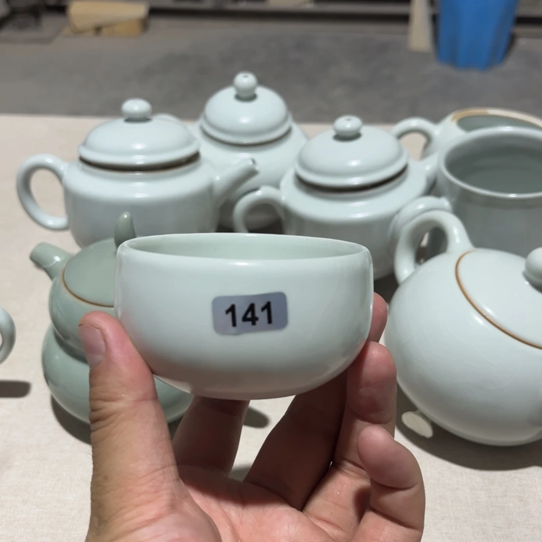 【闪购商品】大瑕卧足介意勿拍