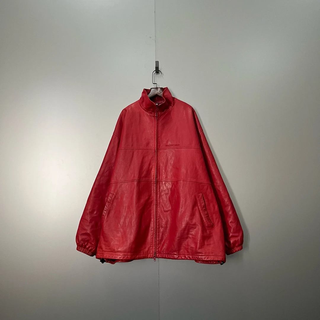 95新 Balenciaga/巴黎世家 yy 红色刺绣logo皮衣夹克 46码 500213