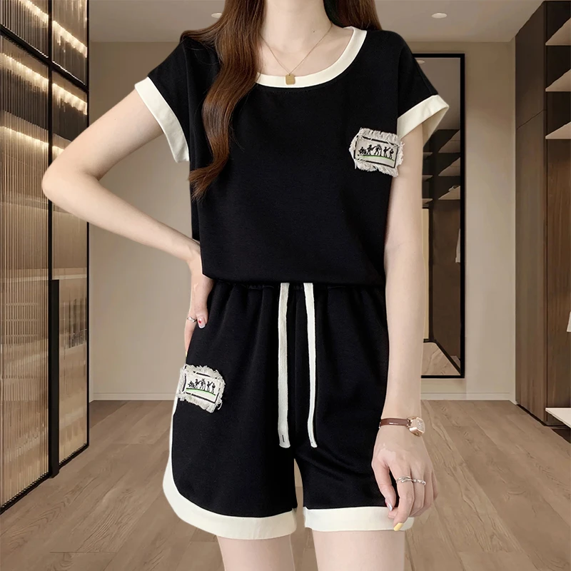 黑色休闲运动套装女夏季2025新款时尚洋气减龄显瘦短袖短裤两件套