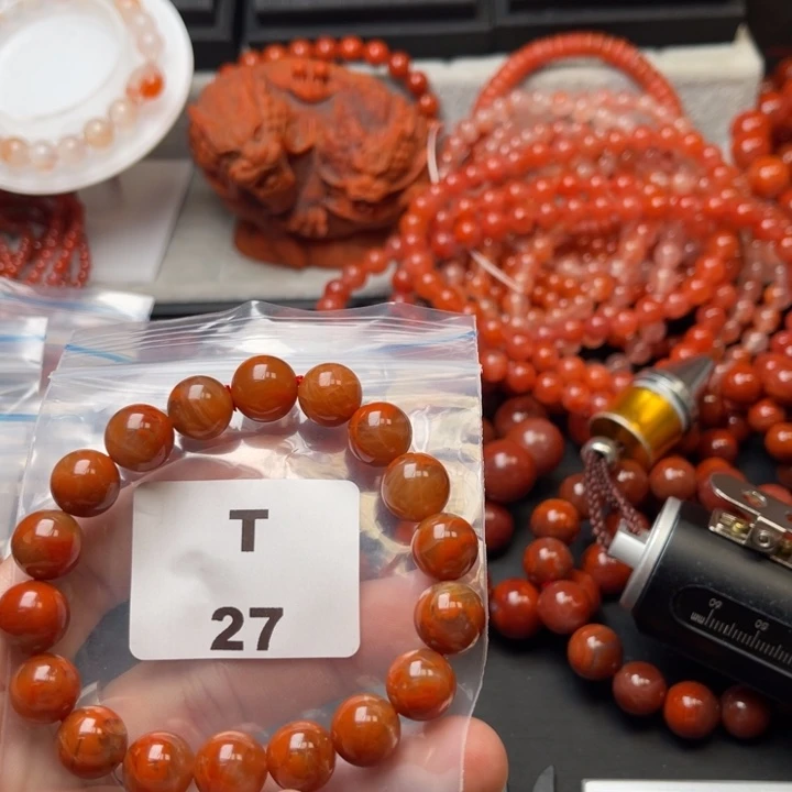 南红玛瑙未镶嵌多样性发货默认微瑕称重11mm