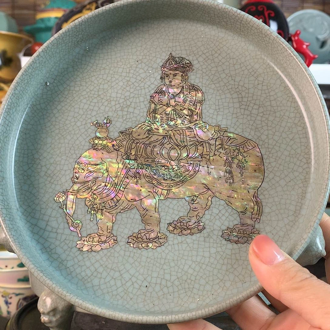 摆件瓷器1223554756666岁****人