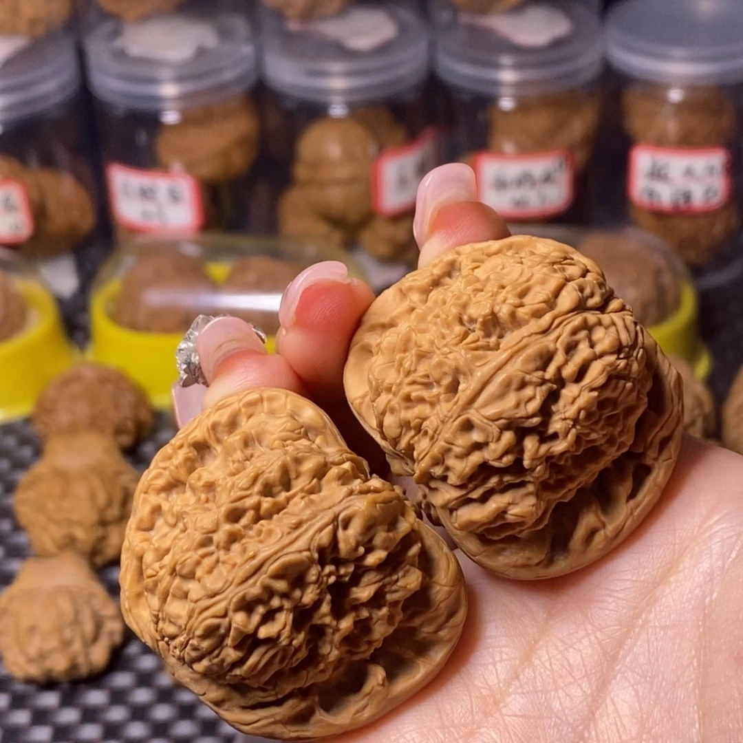 文玩核桃吊坠南疆石45