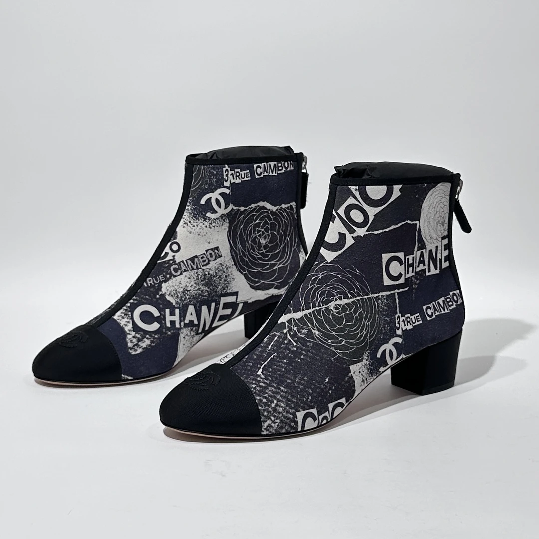 全新未使用 Chanel/香奈儿 38码 山茶花短靴/ML80324