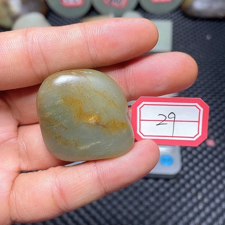 未镶嵌和田玉（糖玉）挂件29