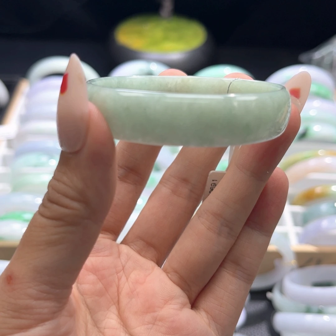 未镶嵌手链翡翠53圈口