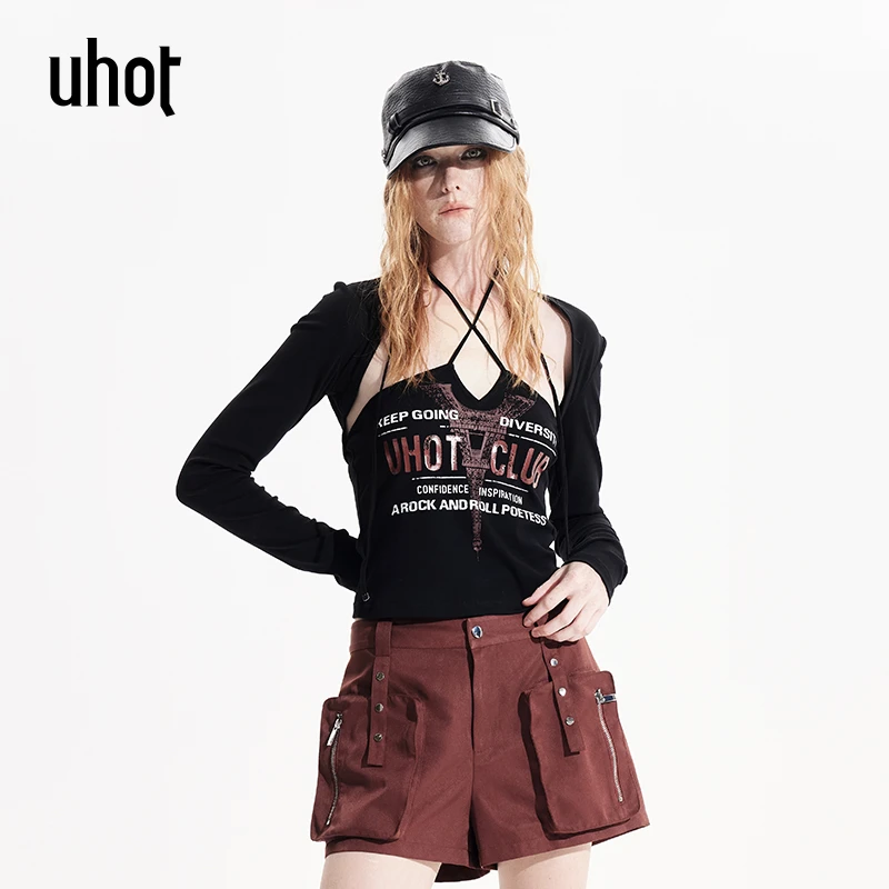 UHOT 黑色/红色铁塔印花交叉吊带设计针织上衣女配吊带 UWWS1T374